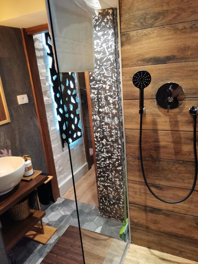 Studio Apartman Black & White Centar Sarajevo Free Parking Dış mekan fotoğraf