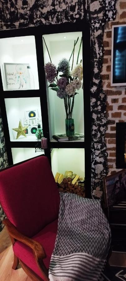 Studio Apartman Black & White Centar Sarajevo Free Parking Dış mekan fotoğraf